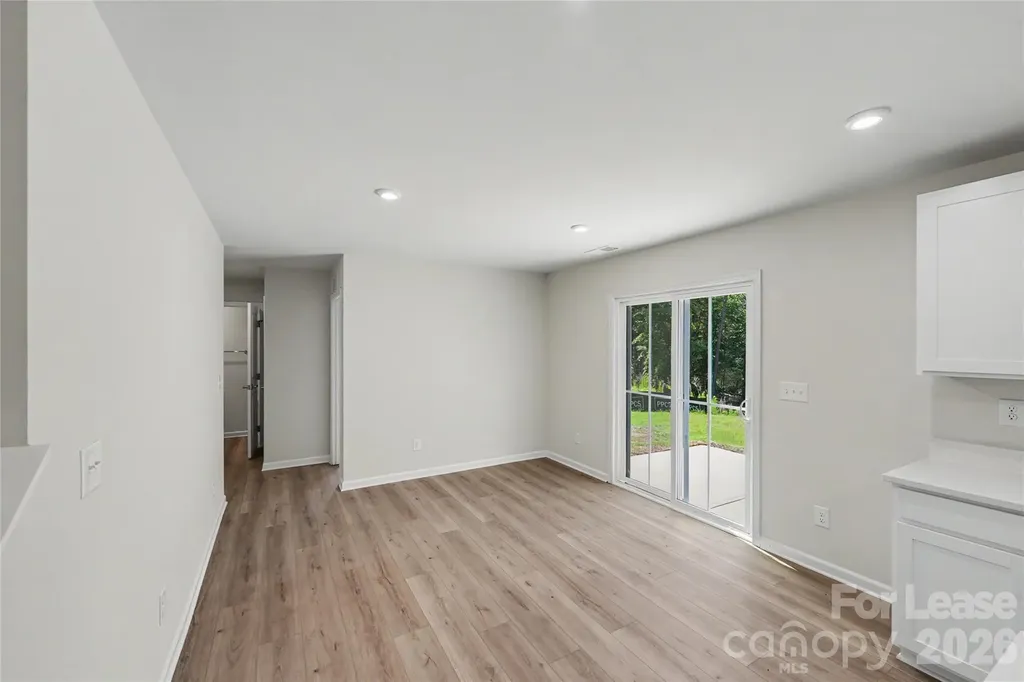 10051 Florentine Way Charlotte NC 28214