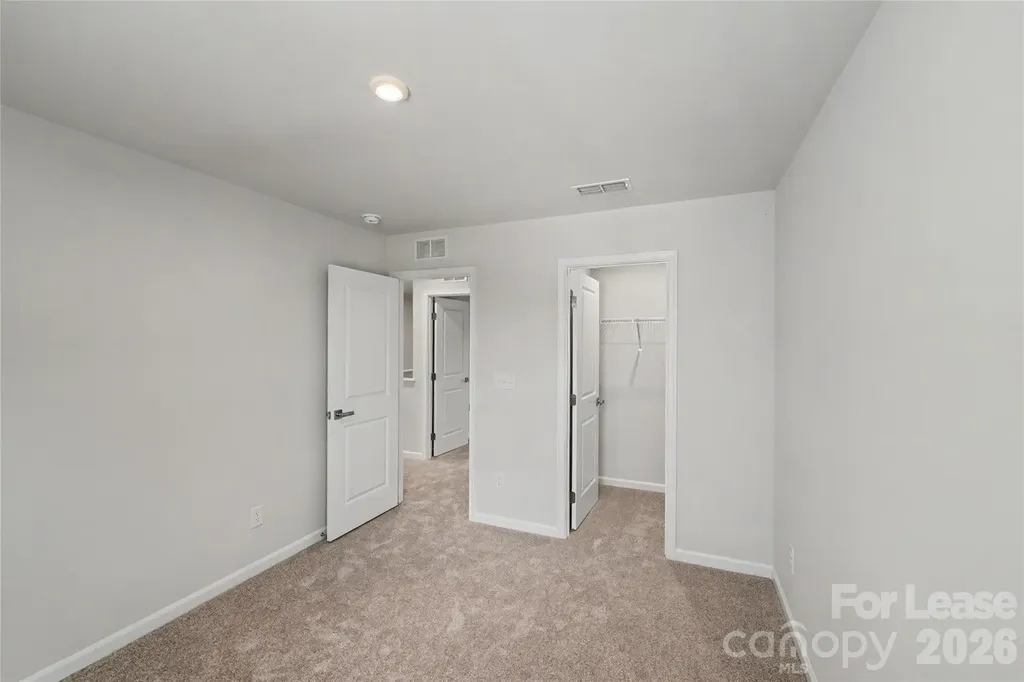10051 Florentine Way Charlotte NC 28214