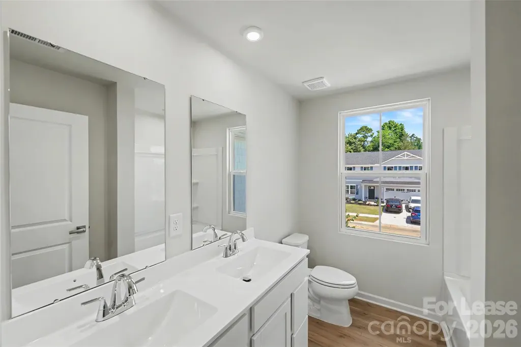 10051 Florentine Way Charlotte NC 28214