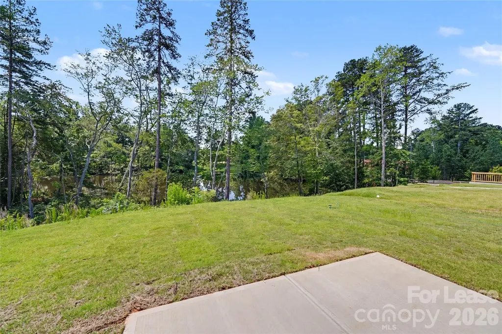10051 Florentine Way Charlotte NC 28214