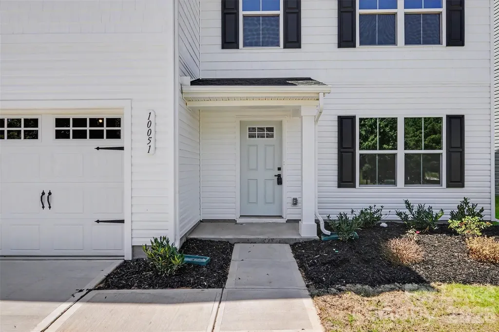 10051 Florentine Way Charlotte NC 28214