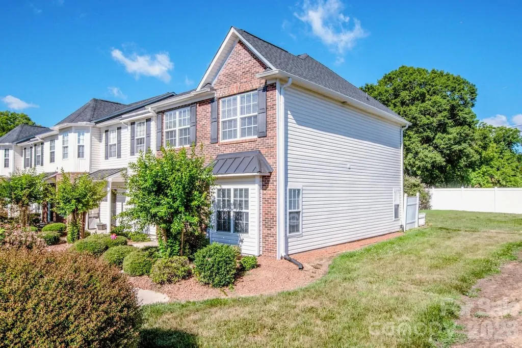 4151 Kenton Glenn Court NW Concord NC 28027