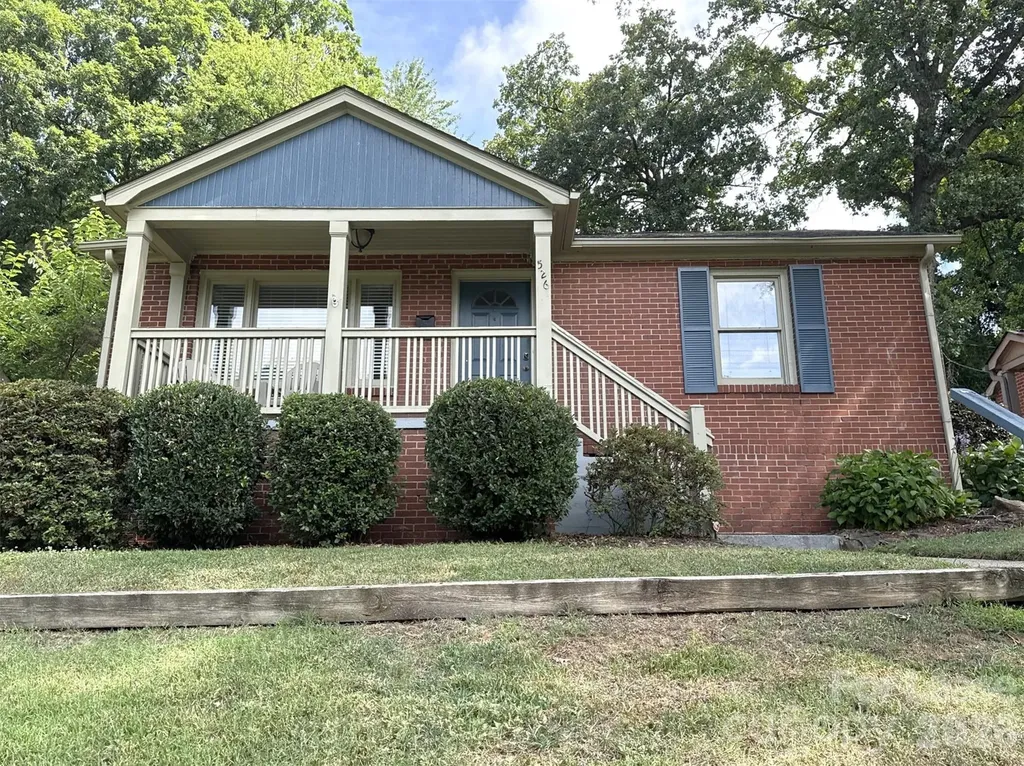 526 W Kingston Avenue Charlotte NC 28203