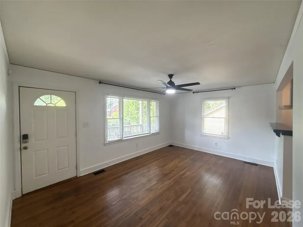 526 W Kingston Avenue Charlotte NC 28203
