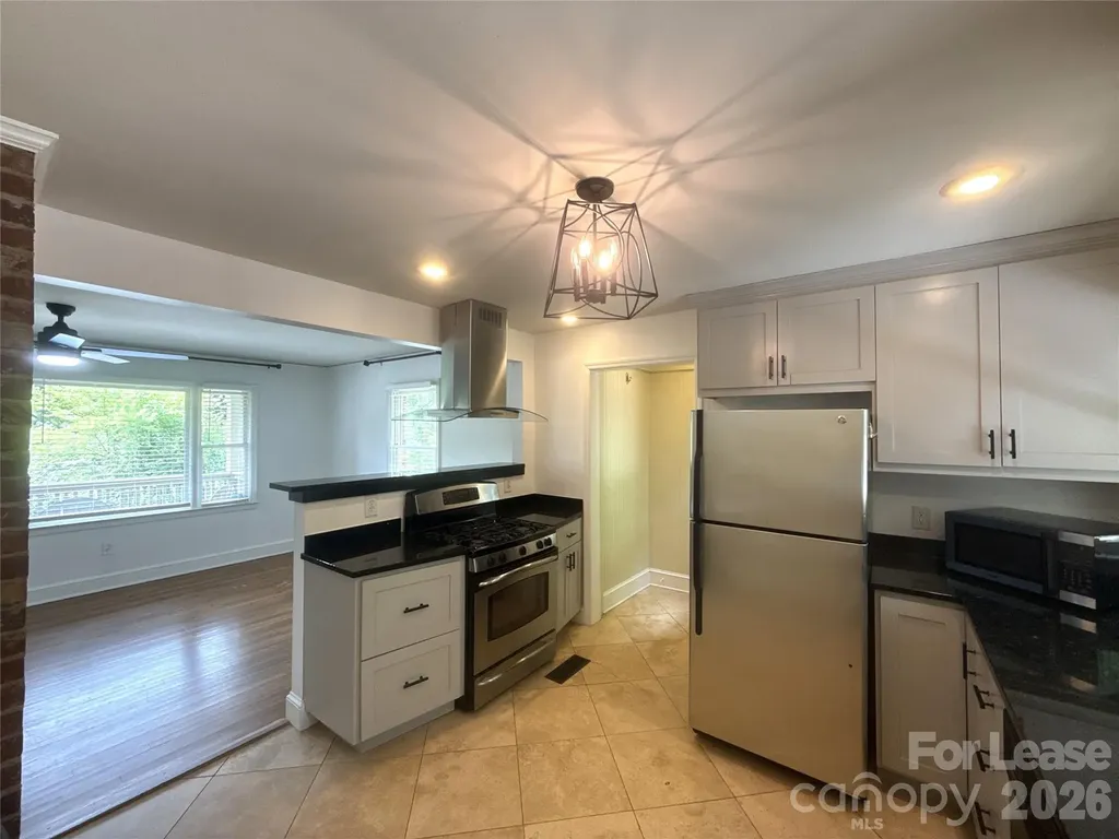526 W Kingston Avenue Charlotte NC 28203