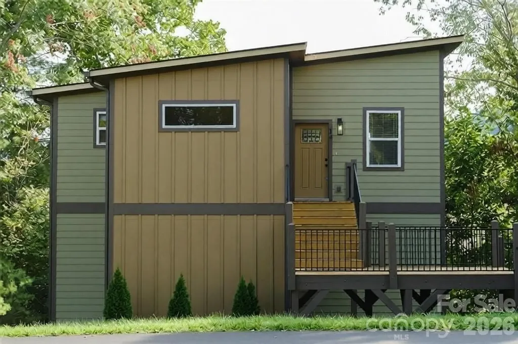 14 Red Maple Drive Weaverville NC 28787