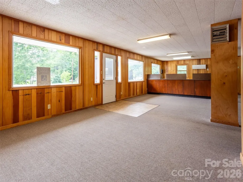 381-395 Crimson Laurel Way Bakersville NC 28705