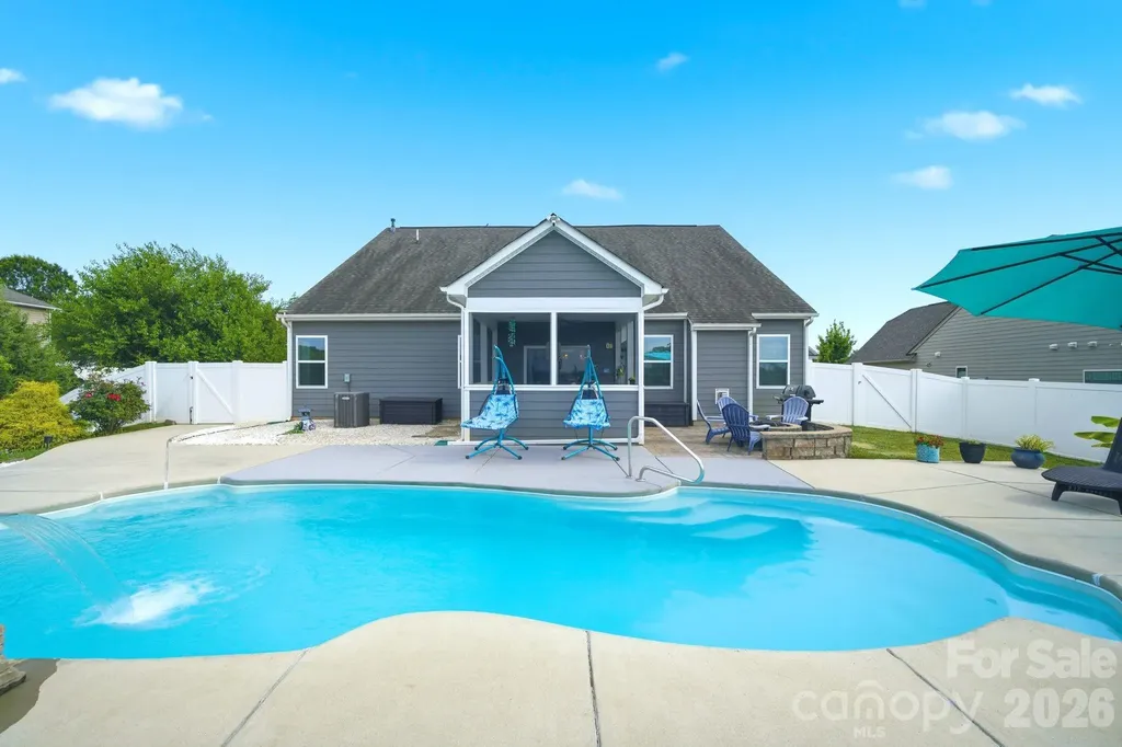110 Caversham Drive Mooresville NC 28115