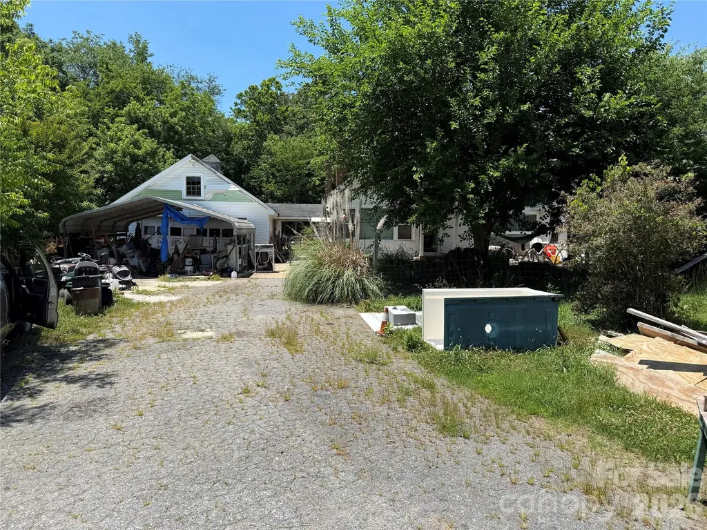 962 Greensboro Street Extension Lexington NC 27295