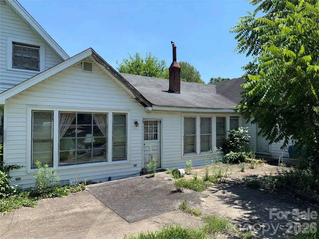 962 Greensboro Street Extension Lexington NC 27295