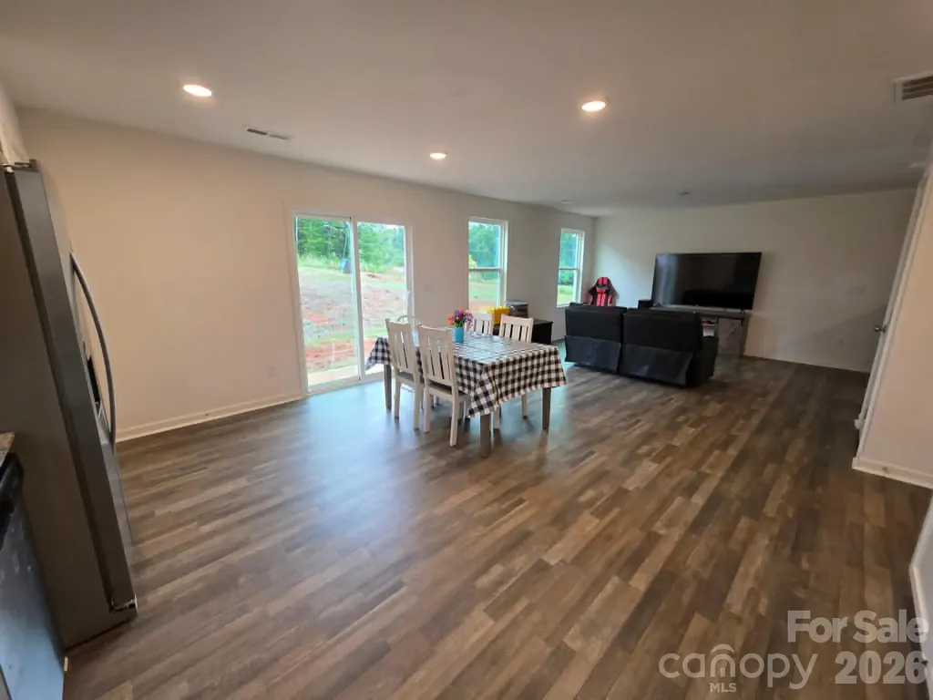 114 Somerton Lane Lexington NC 27295