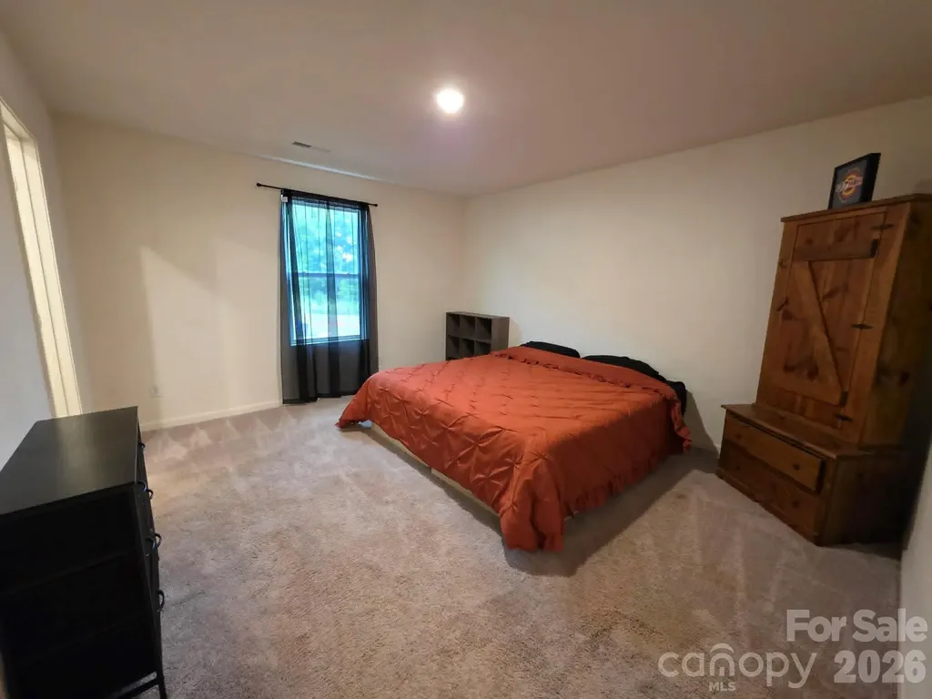 114 Somerton Lane Lexington NC 27295