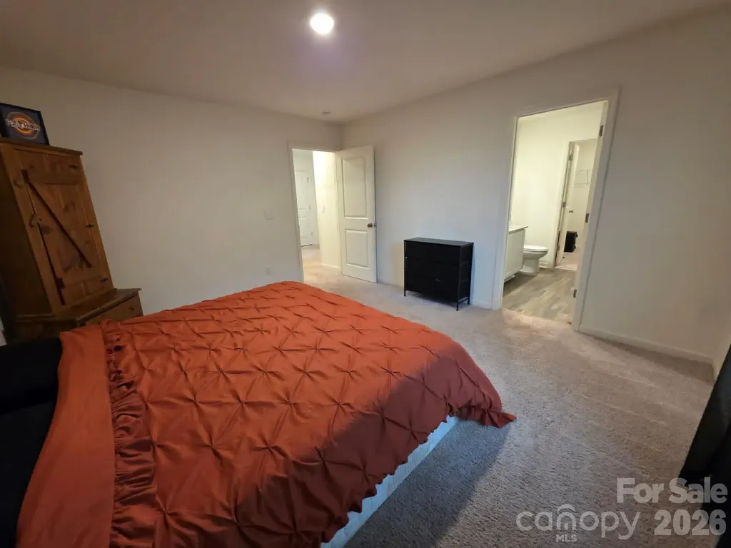 114 Somerton Lane Lexington NC 27295