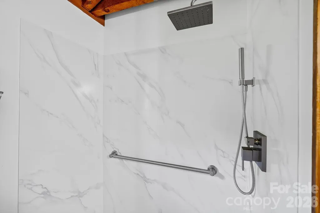 99999 Ed Debruhl Road Alexander NC 28701