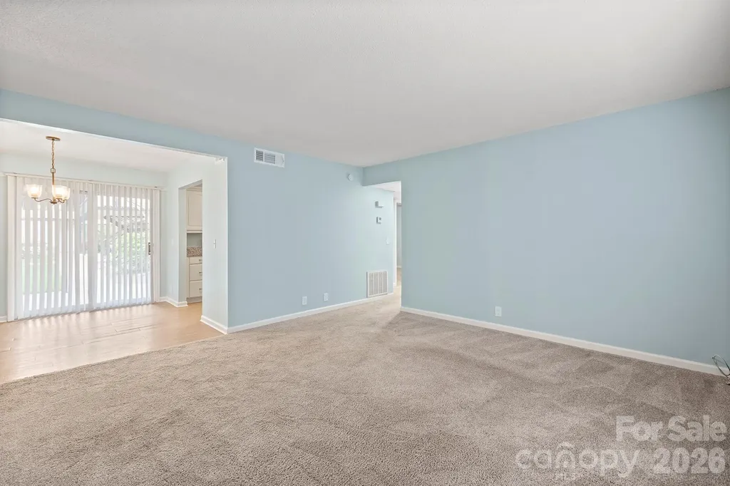 2630 Park Road Charlotte NC 28209