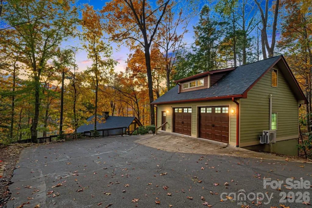 1943 Buffalo Creek Road Lake Lure NC 28746