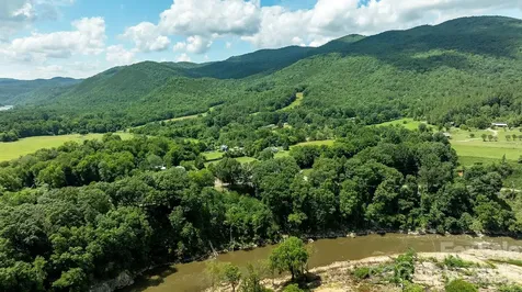 765 River Road Hot Springs NC 28743