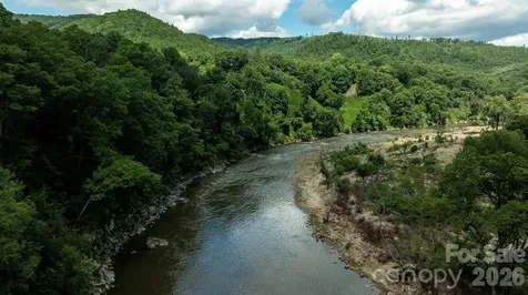 765 River Road Hot Springs NC 28743