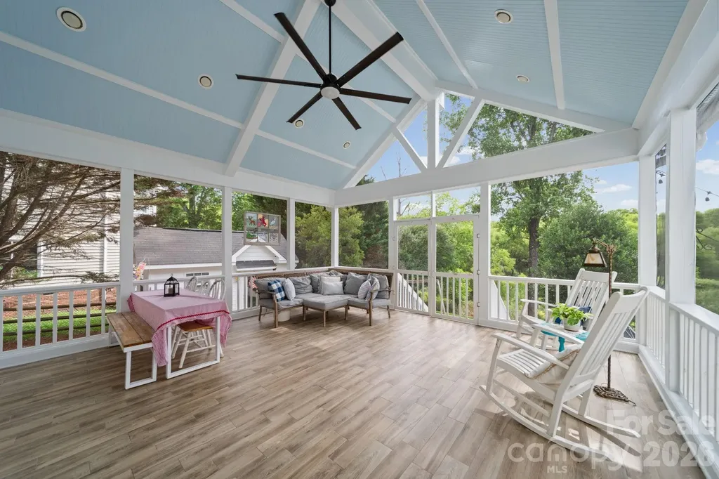 10203 Rougemont Lane Charlotte NC 28277