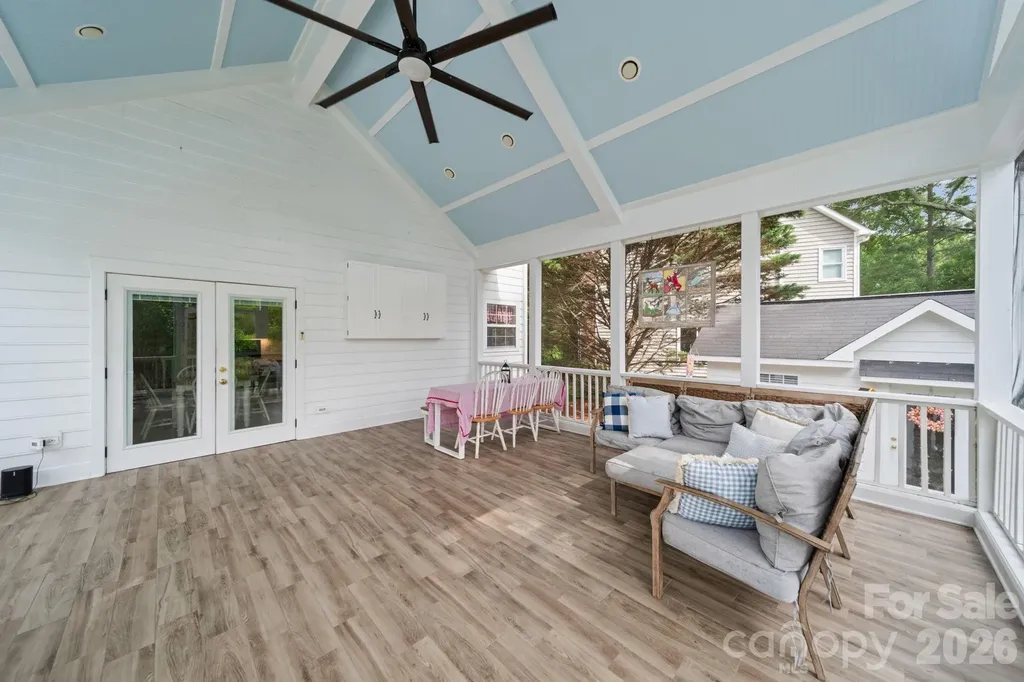 10203 Rougemont Lane Charlotte NC 28277