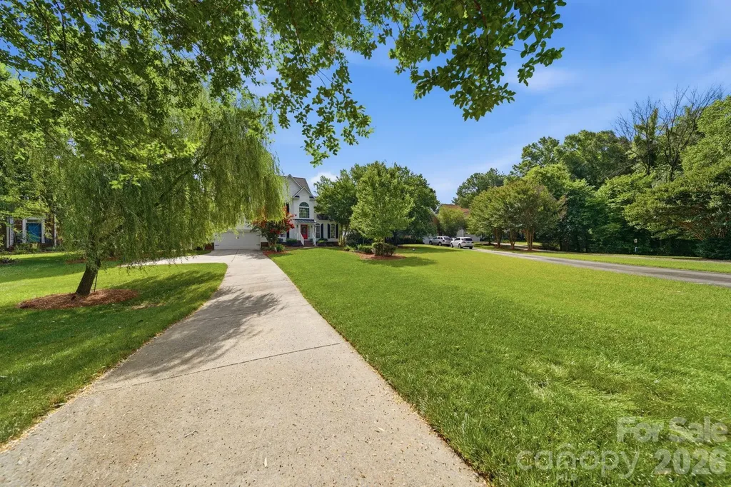 10203 Rougemont Lane Charlotte NC 28277