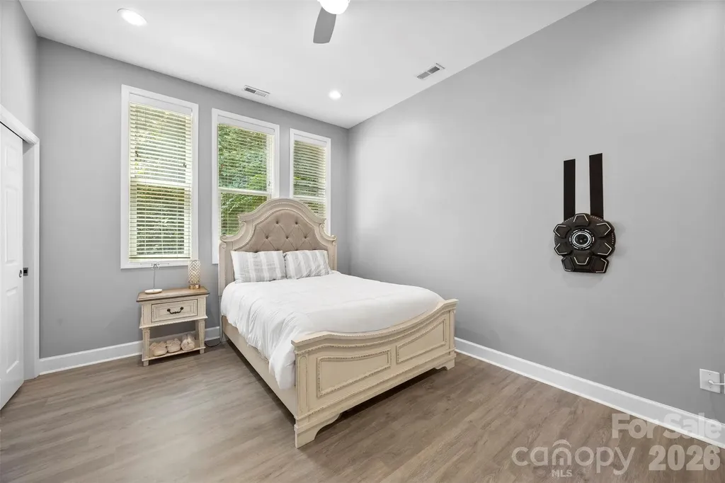 7117 W Sugar Creek Road Charlotte NC 28269