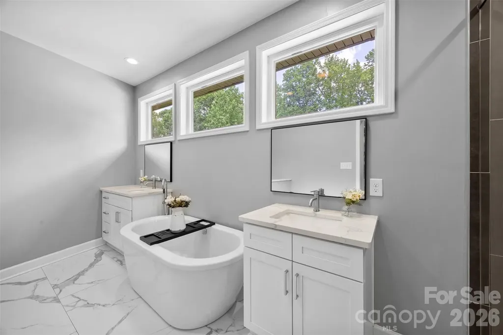 7117 W Sugar Creek Road Charlotte NC 28269