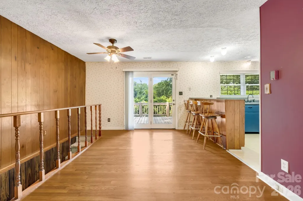 63 Baker Place Asheville NC 28806