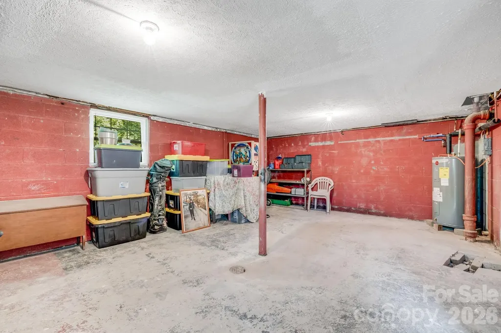 63 Baker Place Asheville NC 28806