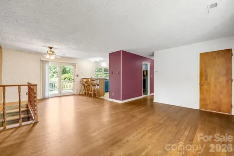 63 Baker Place Asheville NC 28806