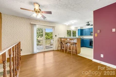 63 Baker Place Asheville NC 28806