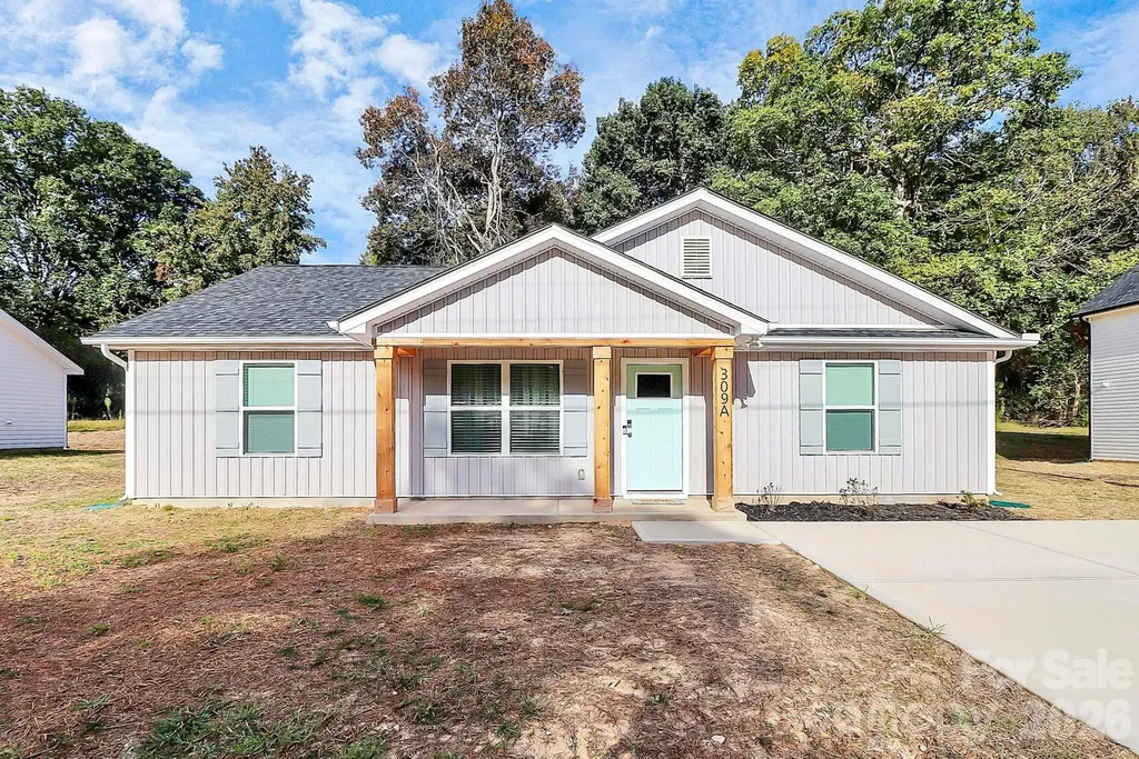 309 Oakdale Avenue Kannapolis NC 28083