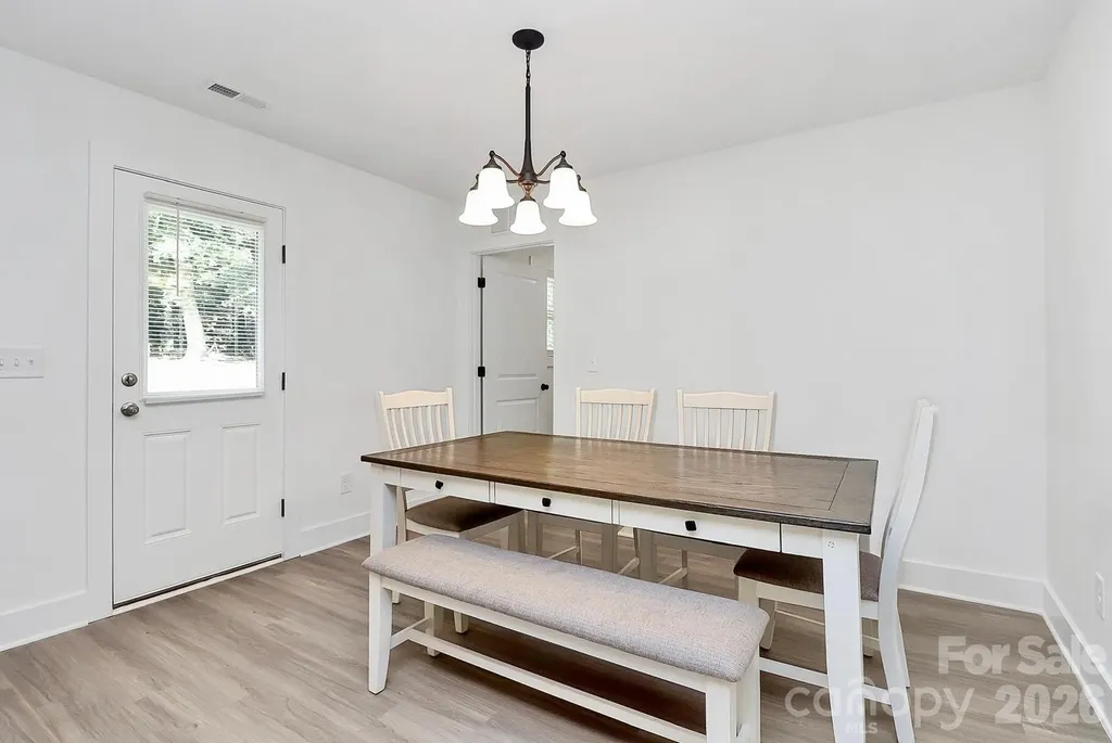 309 Oakdale Avenue Kannapolis NC 28083
