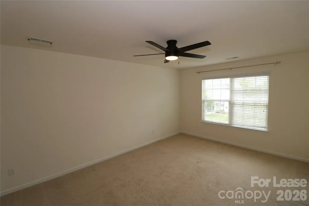 4022 Linsbury Court Charlotte NC 28213