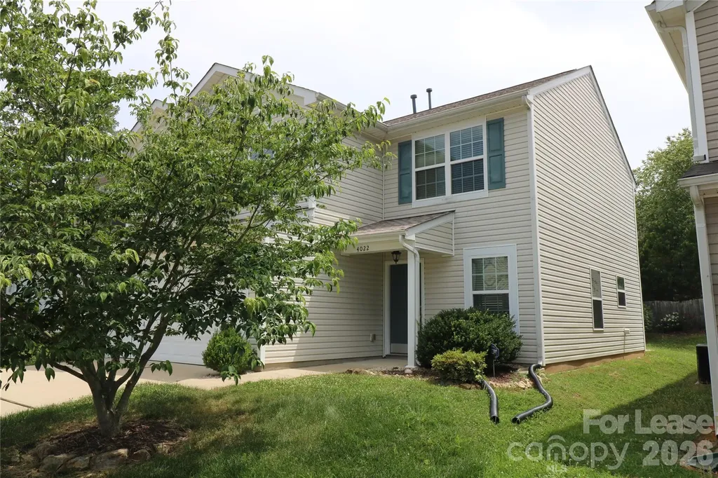 4022 Linsbury Court Charlotte NC 28213