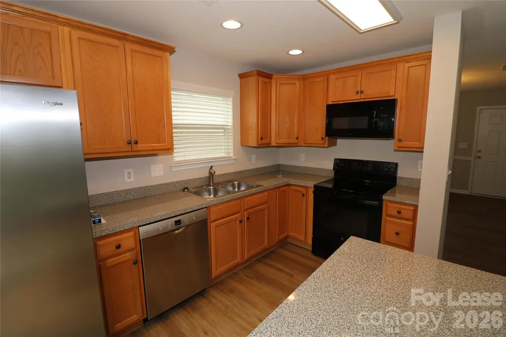 4022 Linsbury Court Charlotte NC 28213