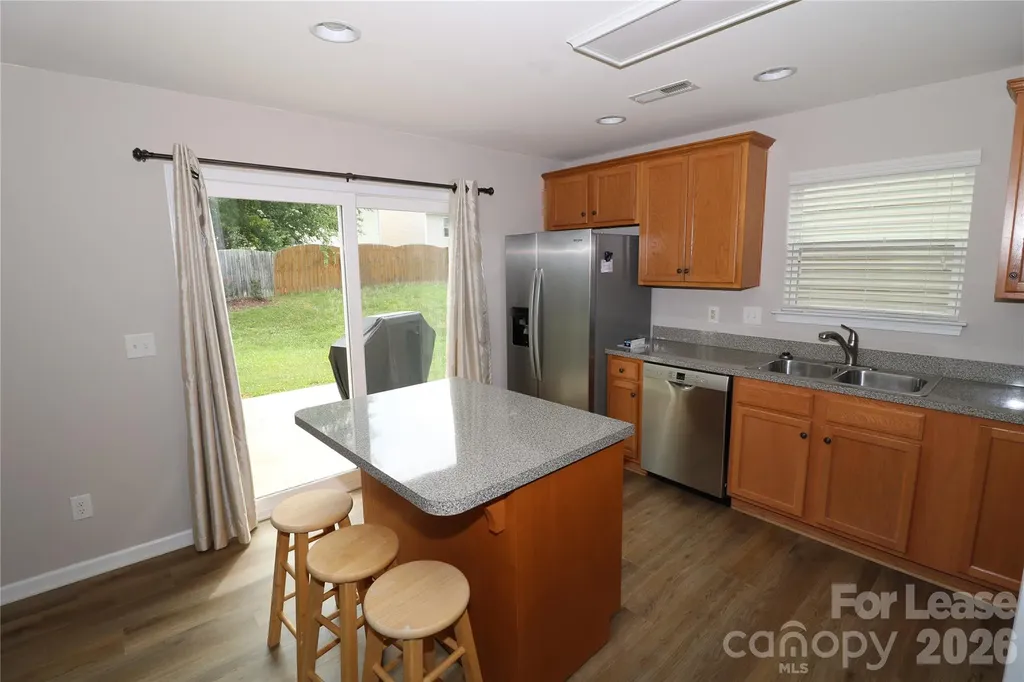 4022 Linsbury Court Charlotte NC 28213