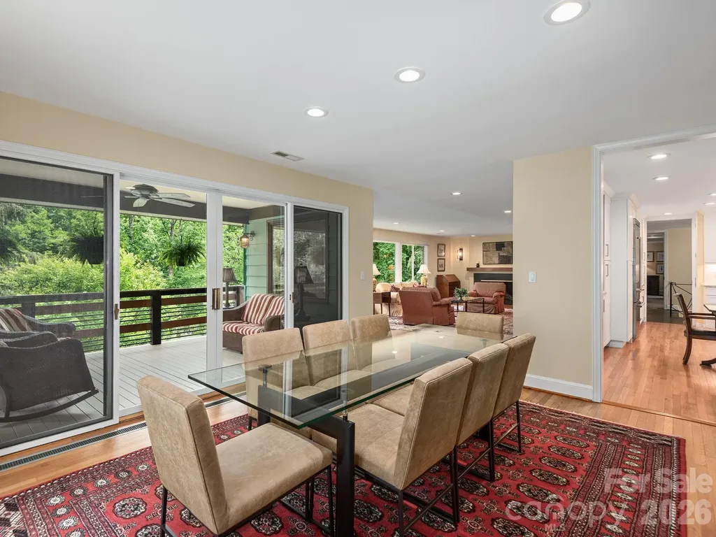 65 Cliff Drive Laurel Park NC 28739