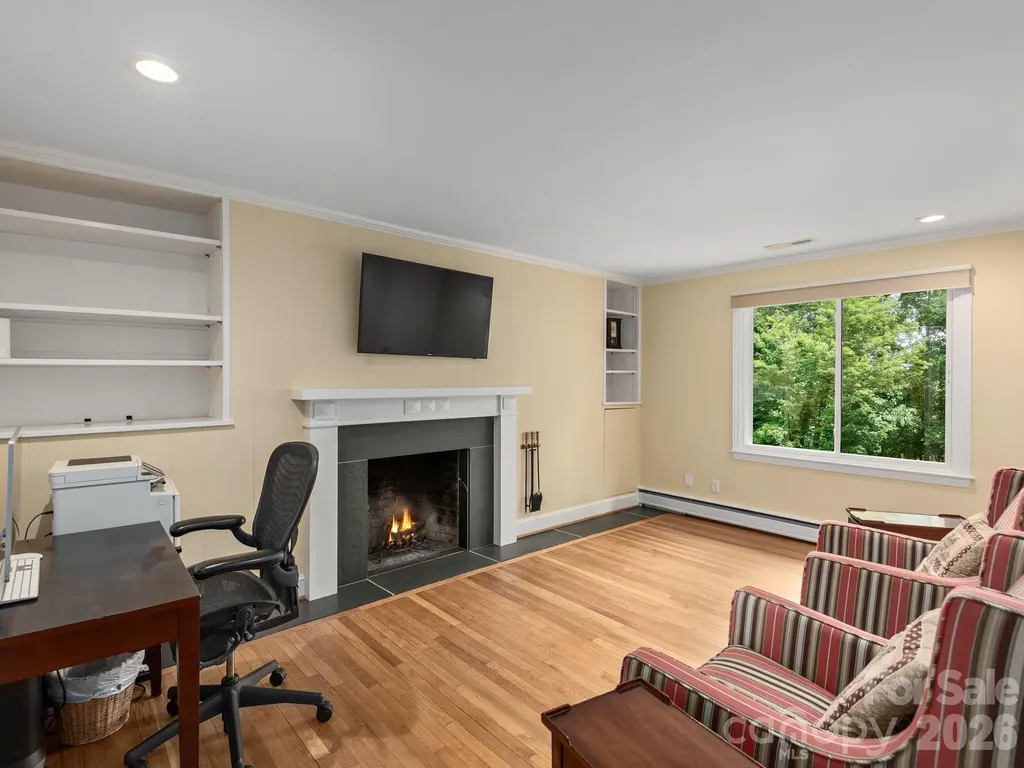65 Cliff Drive Laurel Park NC 28739