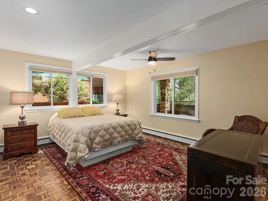 65 Cliff Drive Laurel Park NC 28739