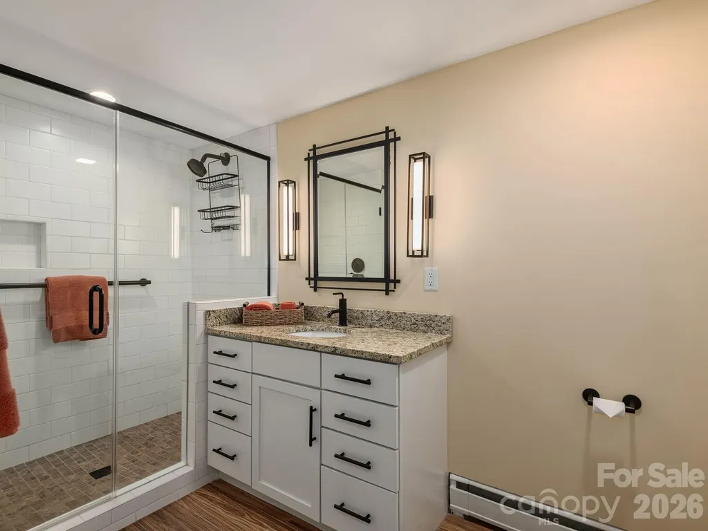 65 Cliff Drive Laurel Park NC 28739