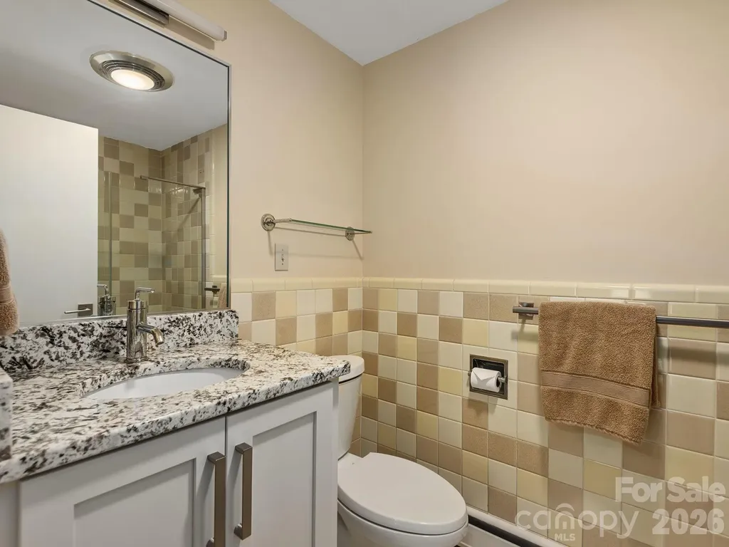 65 Cliff Drive Laurel Park NC 28739