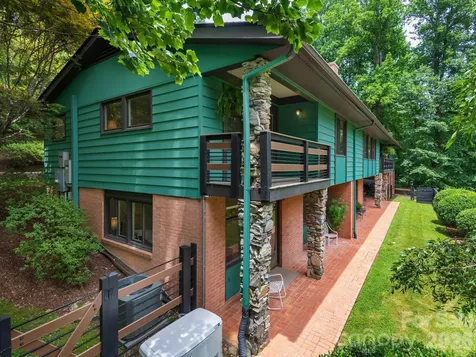 65 Cliff Drive Laurel Park NC 28739