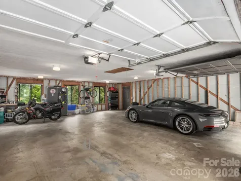 65 Cliff Drive Laurel Park NC 28739