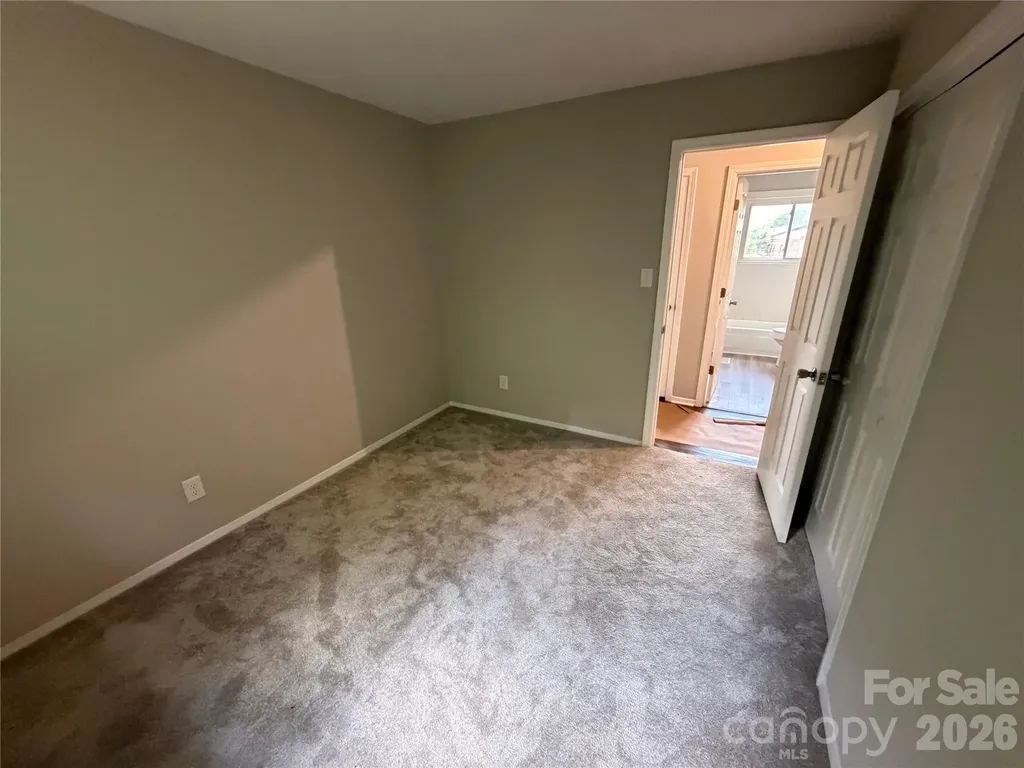 2824 Cedarhurst Drive Charlotte NC 28269