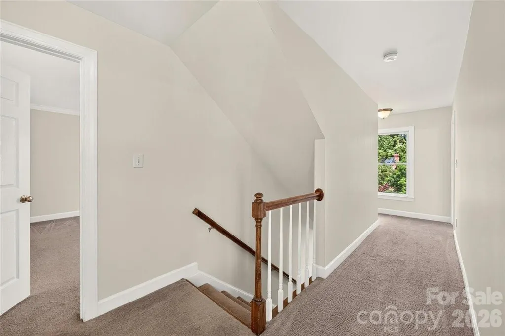 6912 Foxglove Drive Charlotte NC 28226