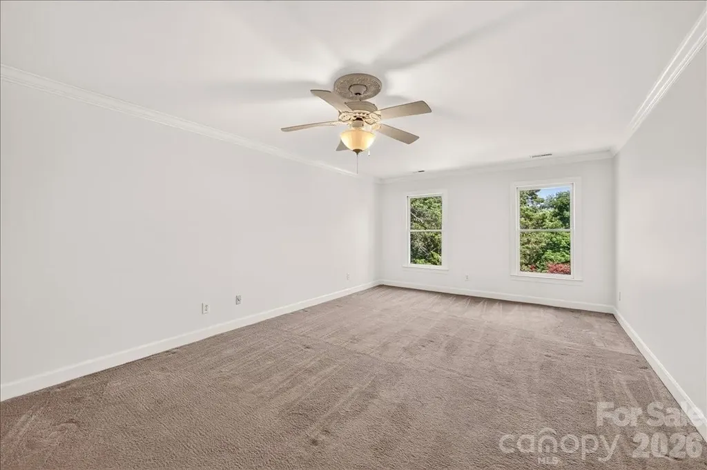 6912 Foxglove Drive Charlotte NC 28226