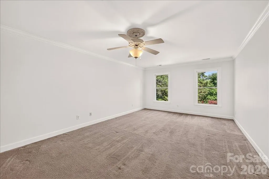 6912 Foxglove Drive Charlotte NC 28226