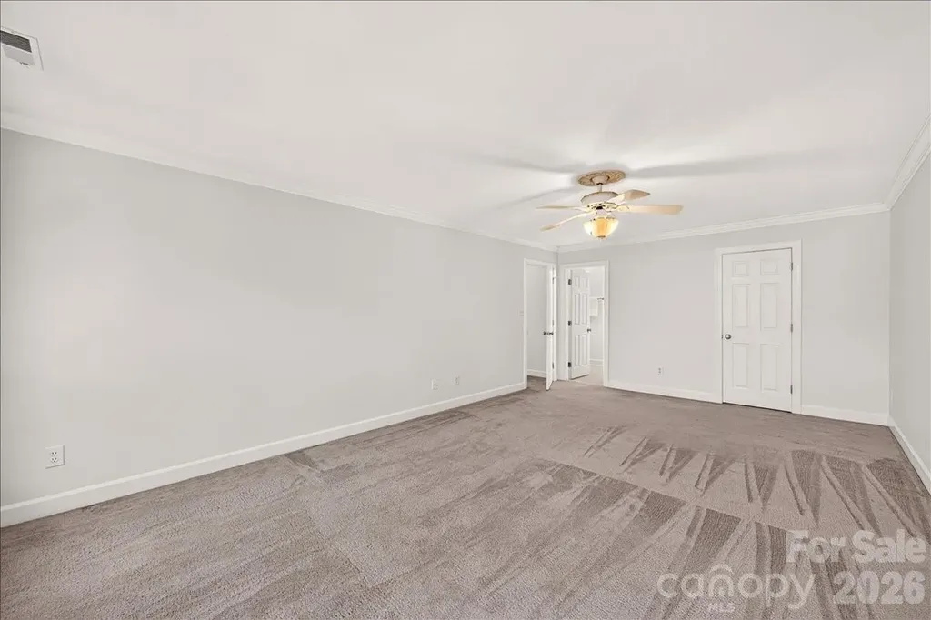 6912 Foxglove Drive Charlotte NC 28226