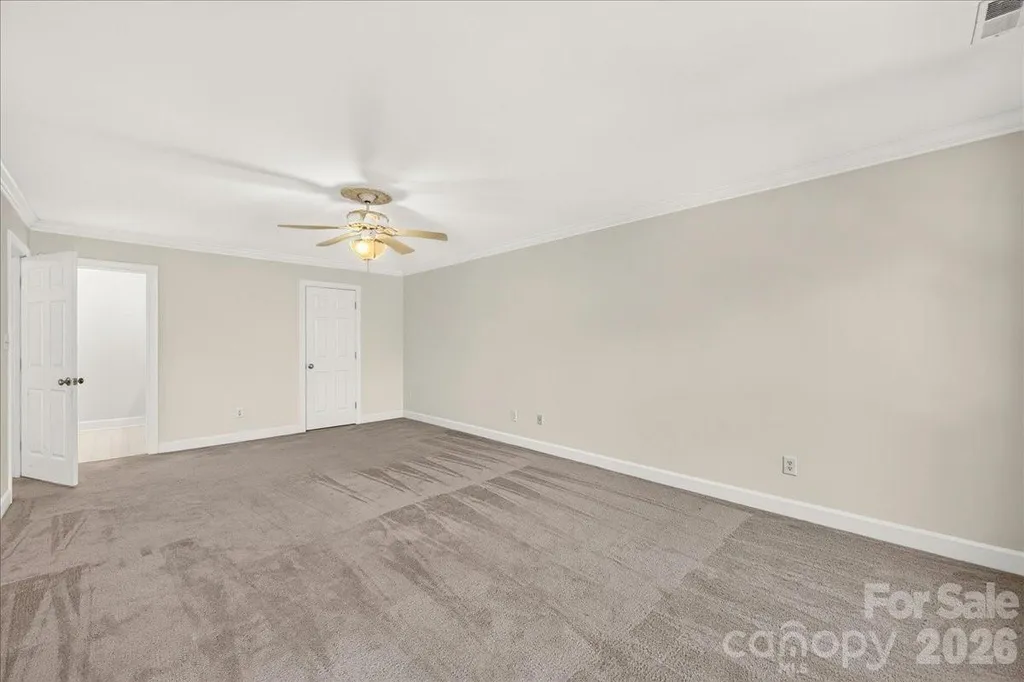 6912 Foxglove Drive Charlotte NC 28226
